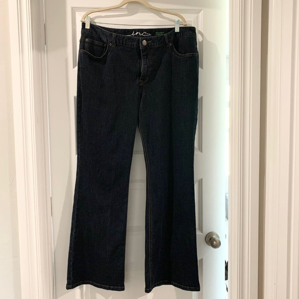 INC Regular Fit Flare Jeans Size 18W